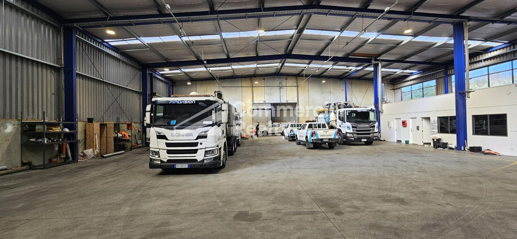 1360 sqm Penrose - Image 2