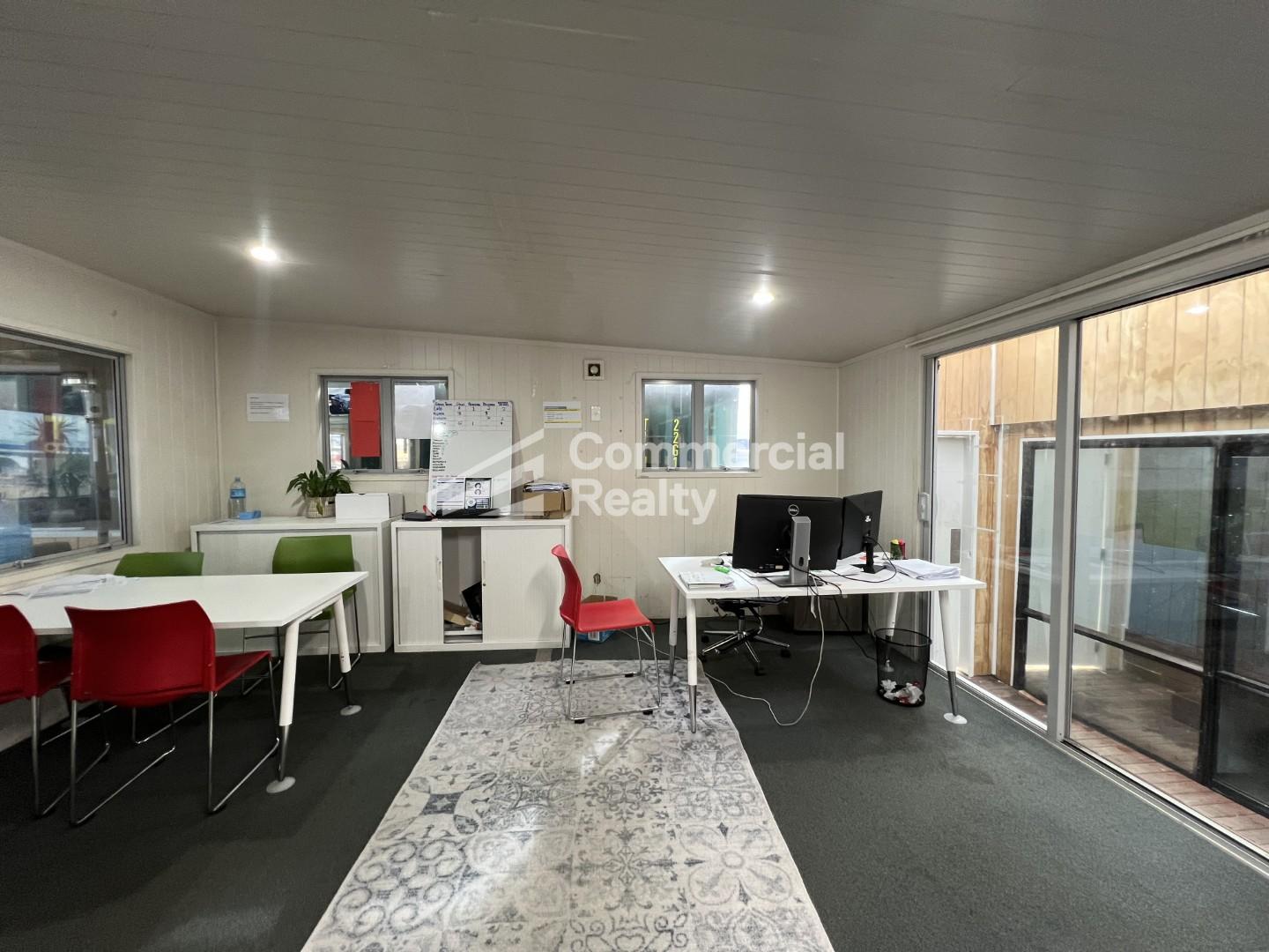 High Demand Location - Yard with offices - Image 6