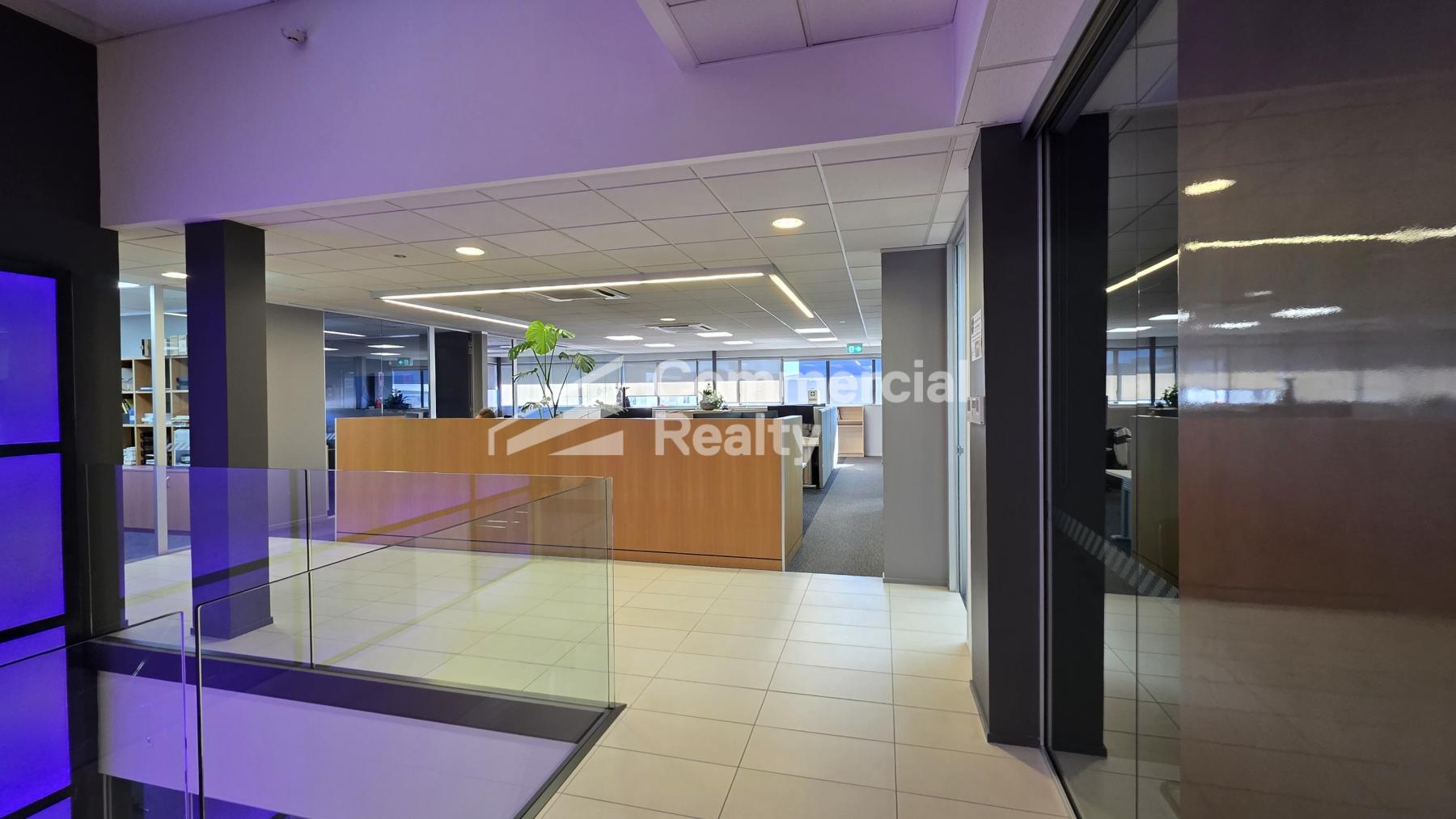 Tidy Warehouse & Office, Prime position - Image 3