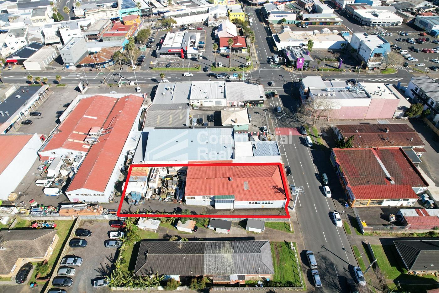 Vacant possession & Standalone - Image 2