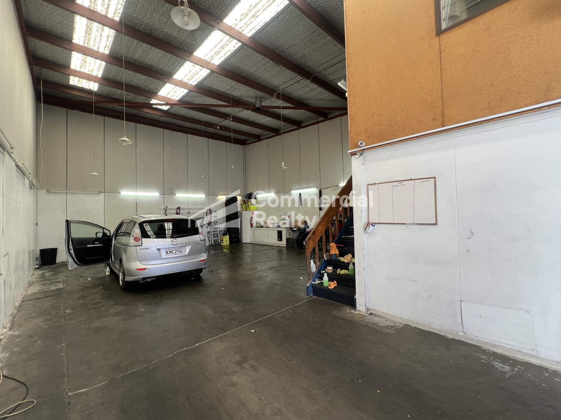 160m2 Tilt slab Unit | Vacant Possession - Image 2