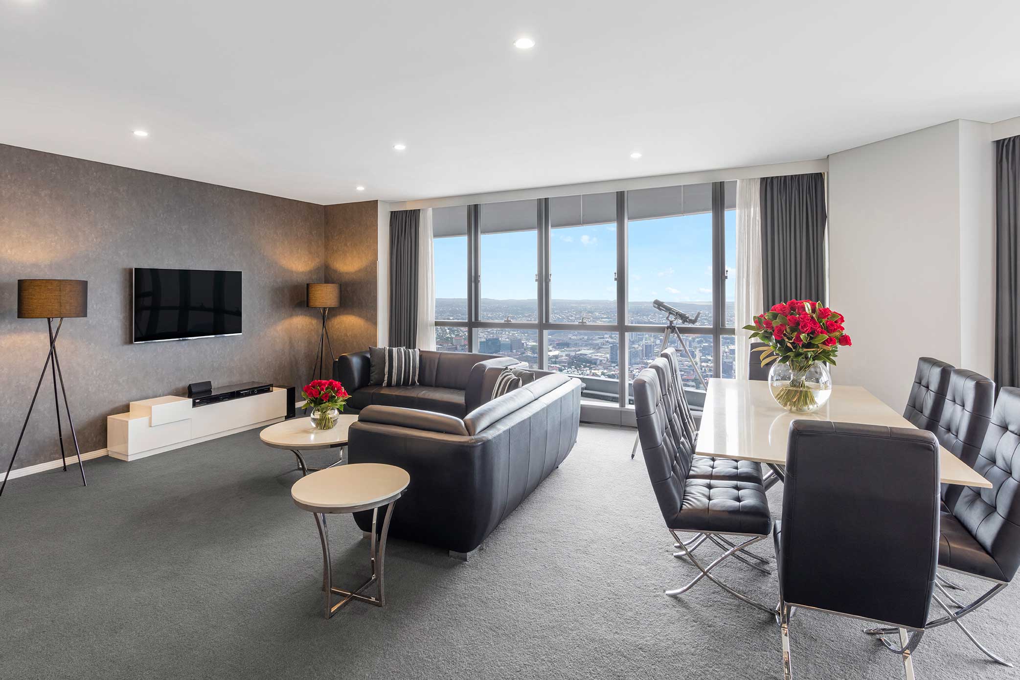 Brisbane Penthouses Meriton Suites