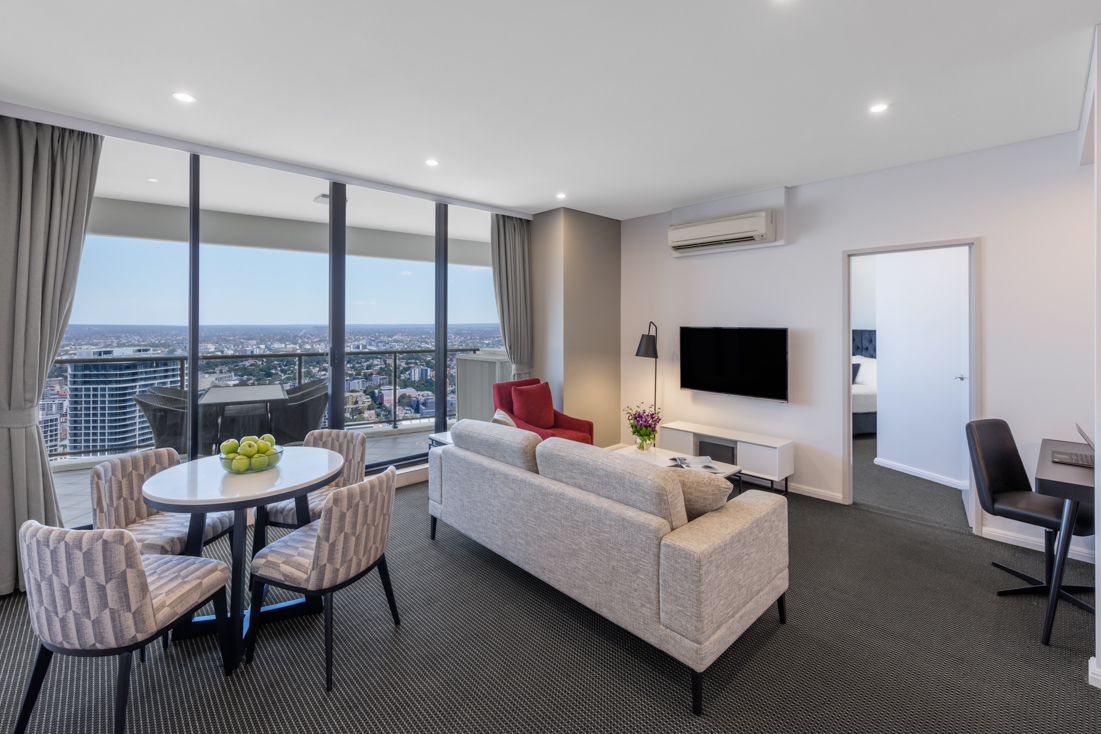 2 Bedroom Altitude Suite, Kent Street Sydney Meriton Suites