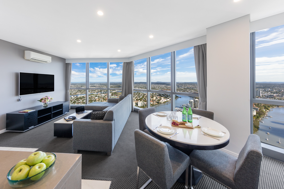 Meriton Suites Adelaide Street, Brisbane Gallery Meriton Suites