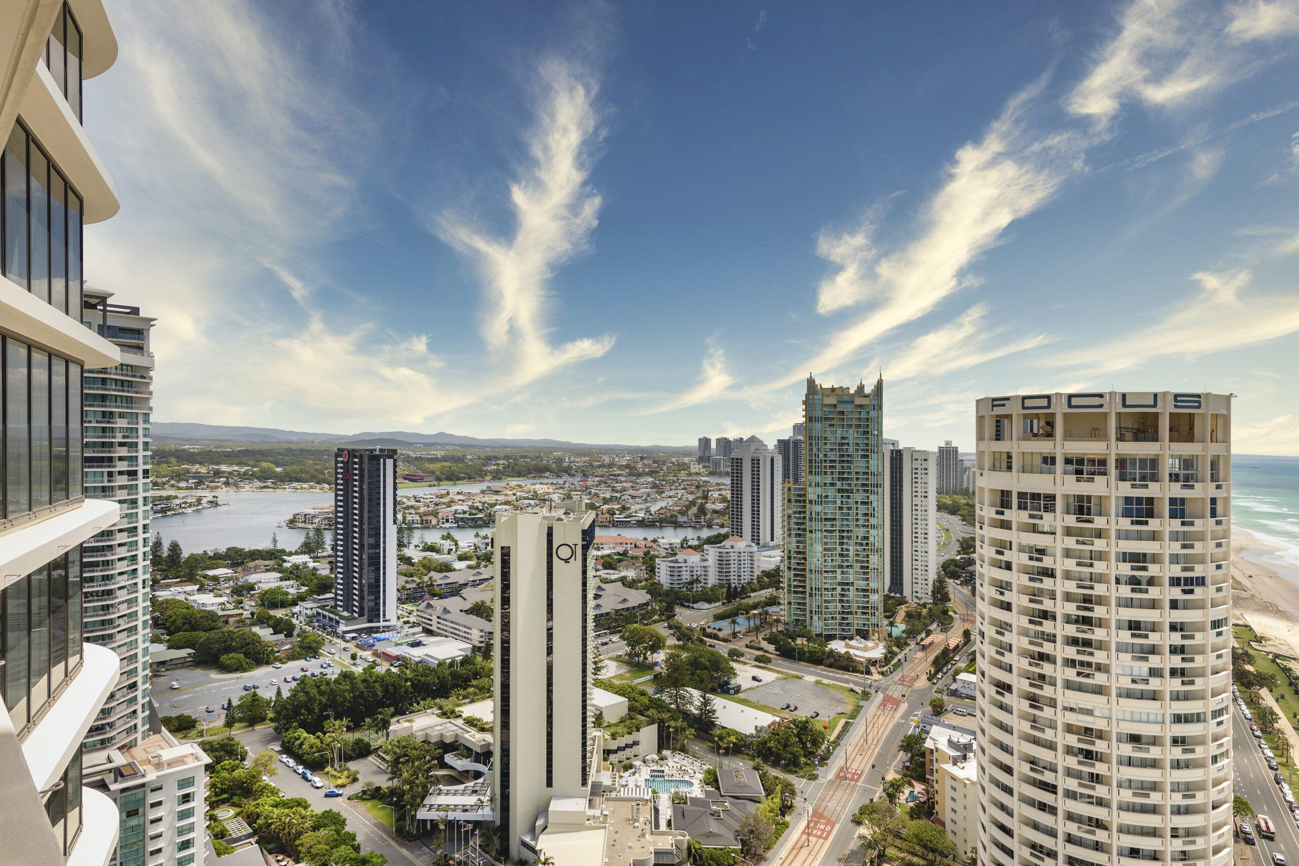 Opening Sale — Meriton Suites Surfers Paradise Gold Coast Hotel