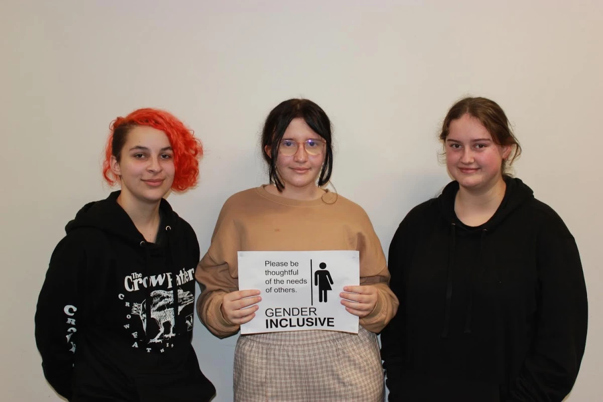 High school students launch nationwide campaign for gender neutral bathrooms in schools