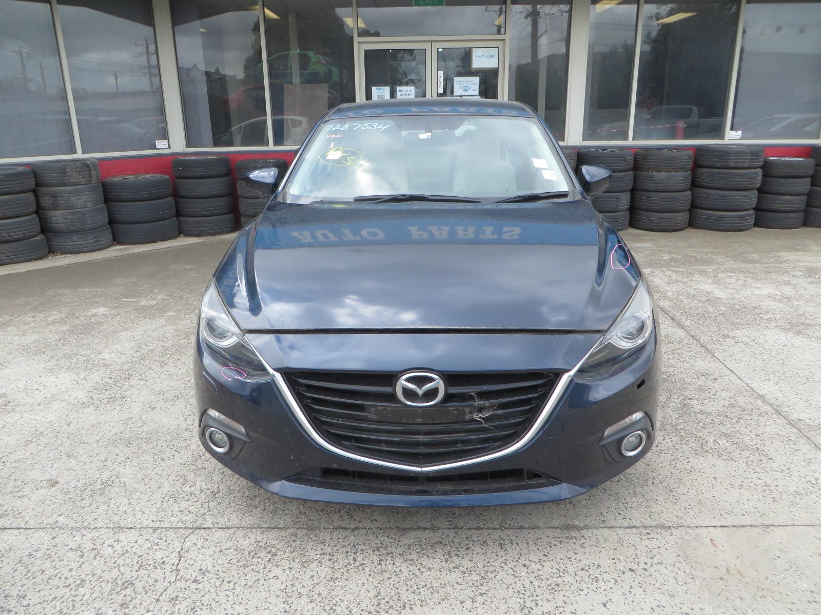 View Auto part Right Door Mirror Mazda 3 2015