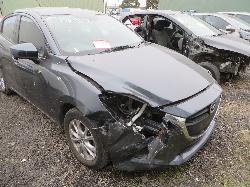 View Auto part Grille Mazda 2 2016