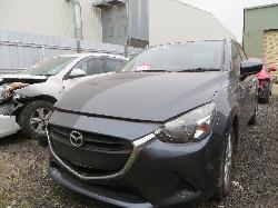 View Auto part Grille Mazda 2 2016