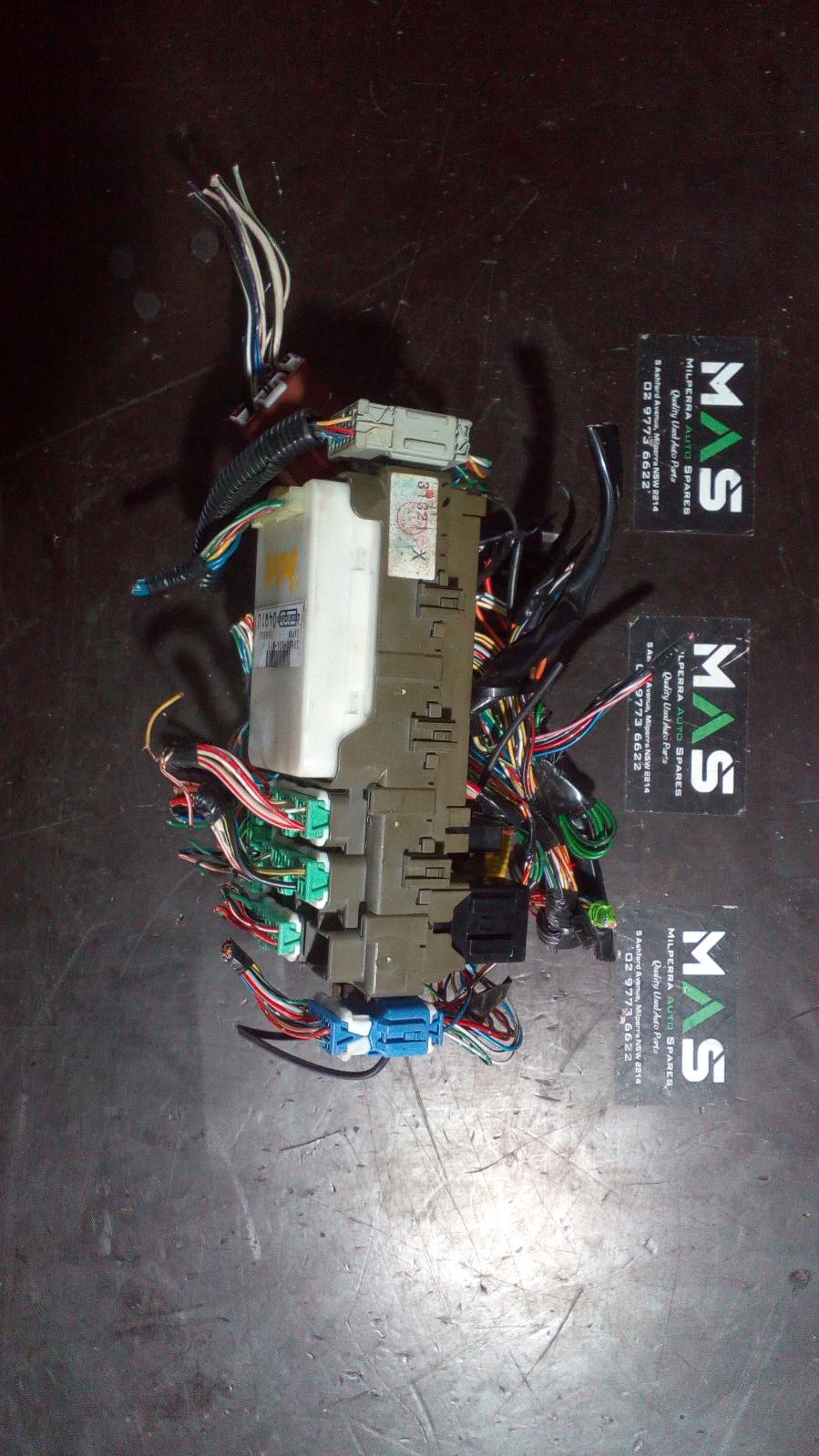 View Auto part Fuse Box Honda Civic 1998
