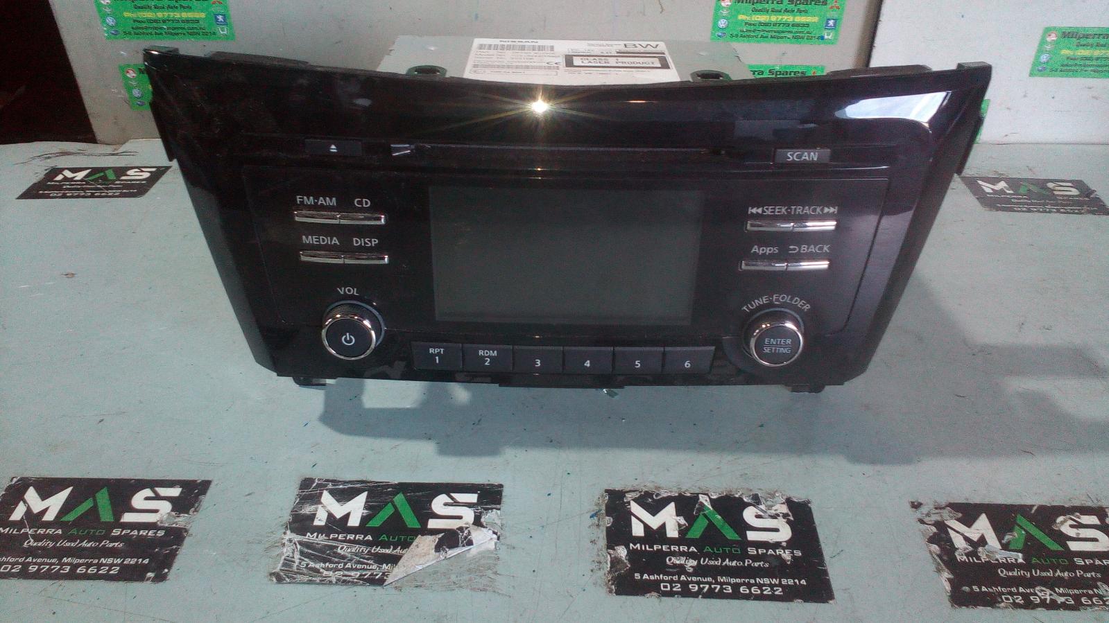 View Auto part Radio/Cd/Dvd/Sat/Tv Nissan Xtrail 2015