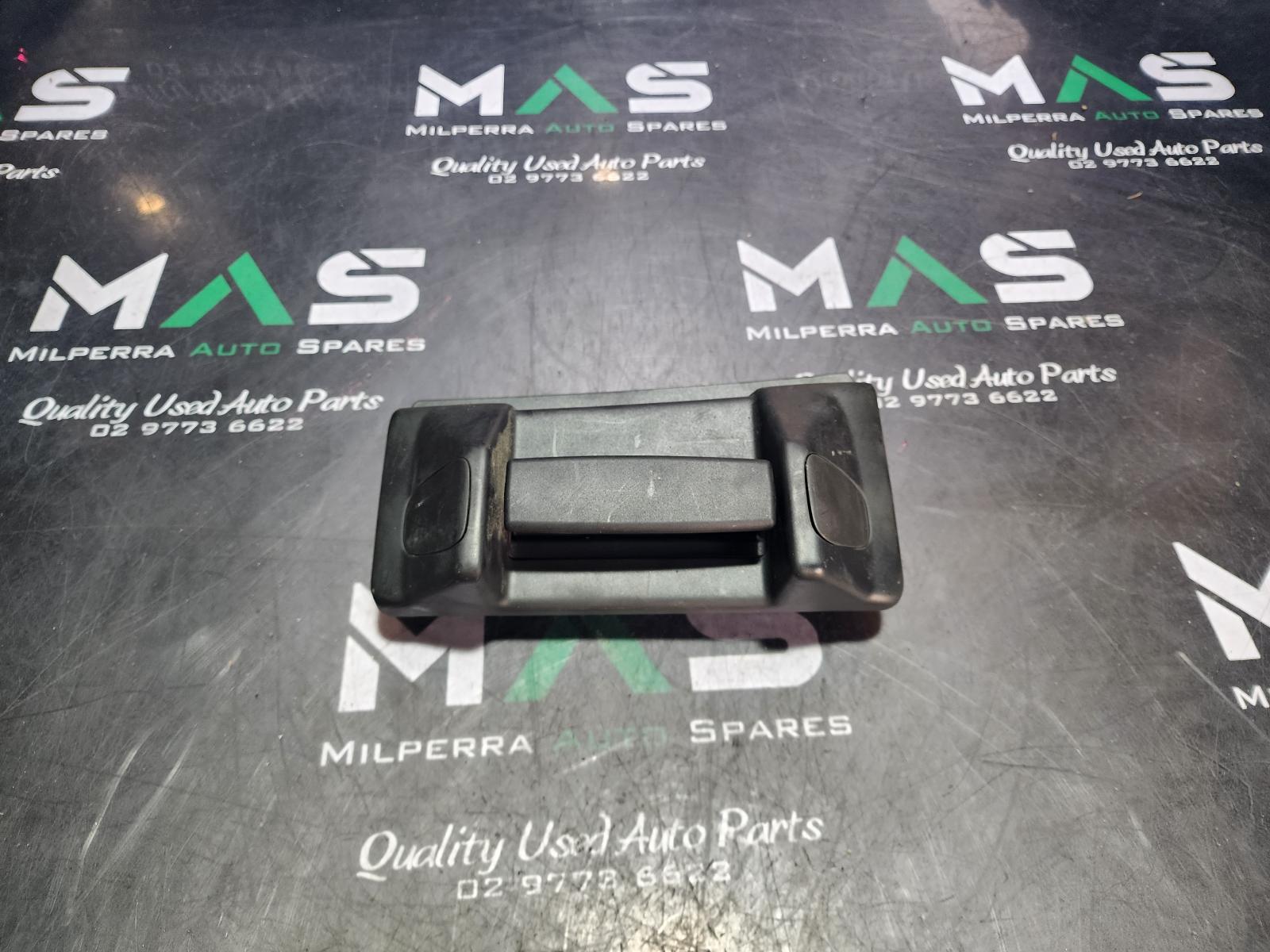 View Auto part Door Handle Ford Transit 2020