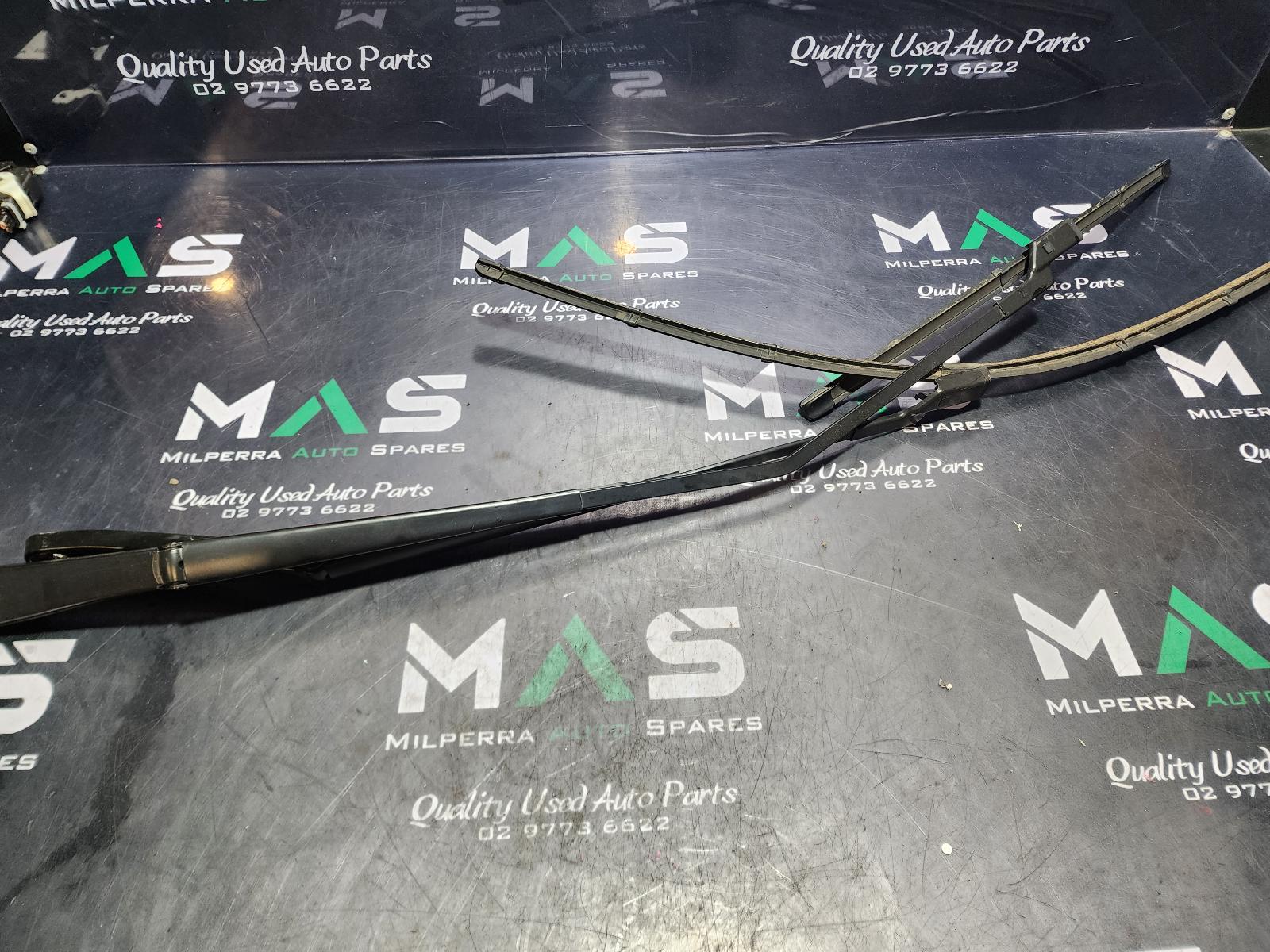 View Auto part Wiper Arm Ford Transit 2020