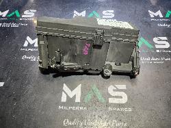 View Auto part Fuse Box Toyota Hilux 2018