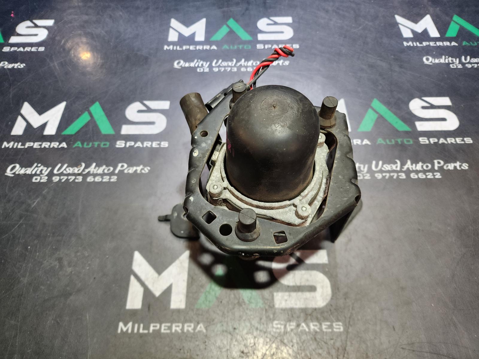 View Auto part Vacuum/Air Pump Toyota Hilux 2018