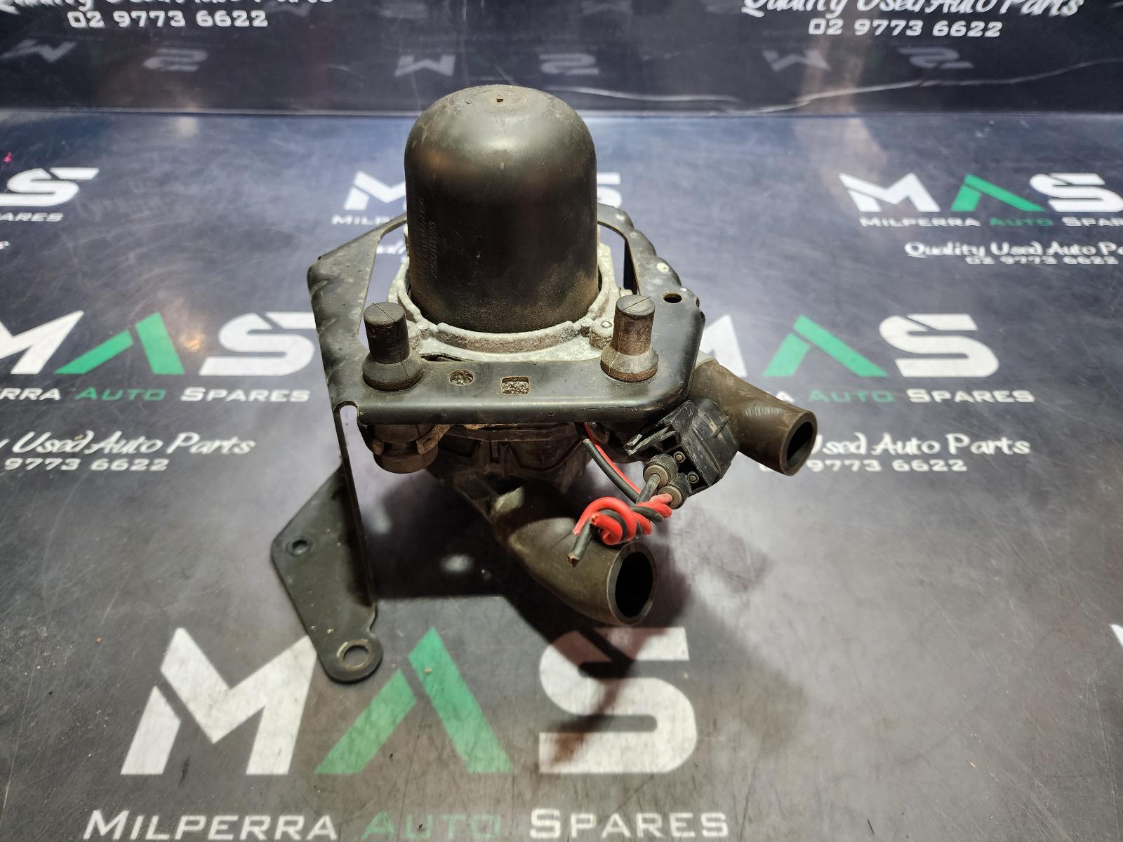 View Auto part Vacuum/Air Pump Toyota Hilux 2018