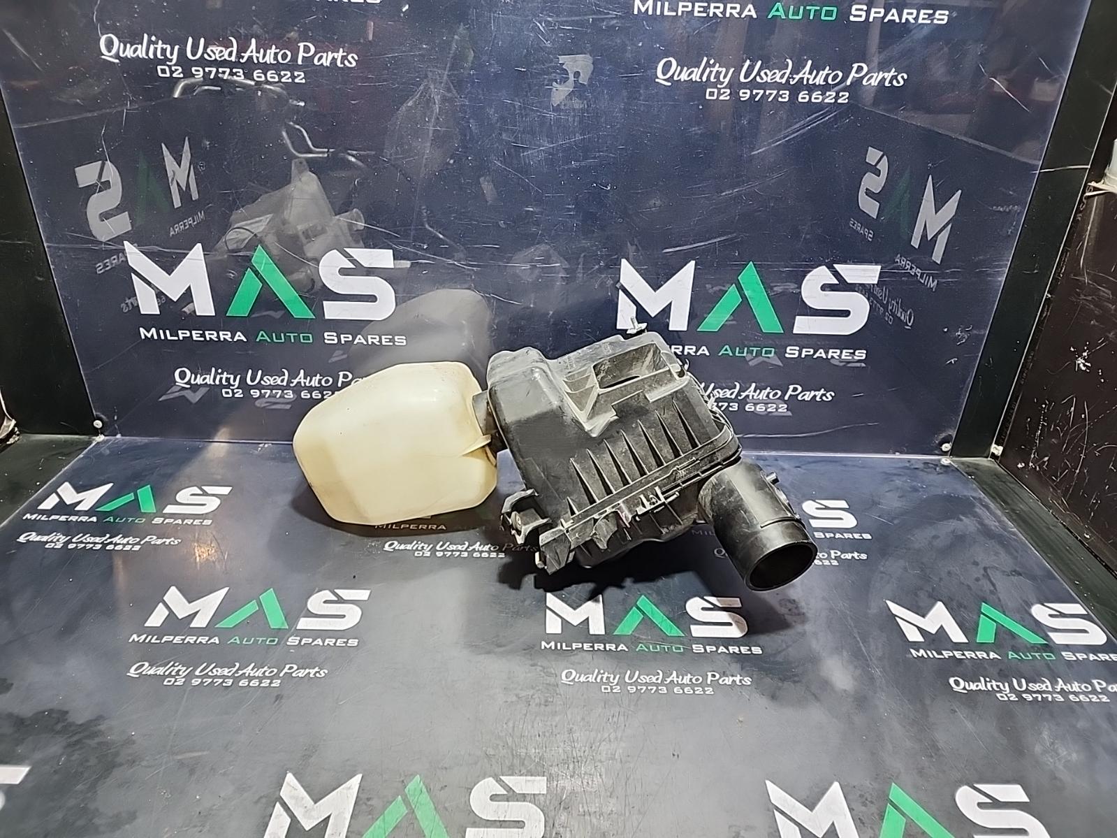 View Auto part Air Cleaner/Box Subaru Forester 2009