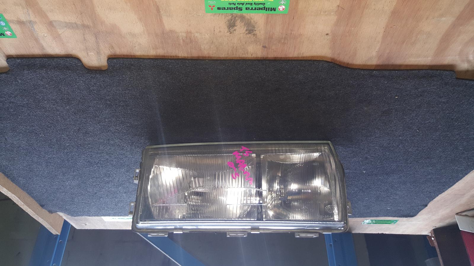 1996 Mitsubishi Magna Right Headlamp View Auto part Right Headlamp Mitsubishi Magna 1996