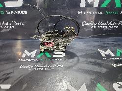 View Auto part Door/Boot/Gate Lock Mazda 3 2008