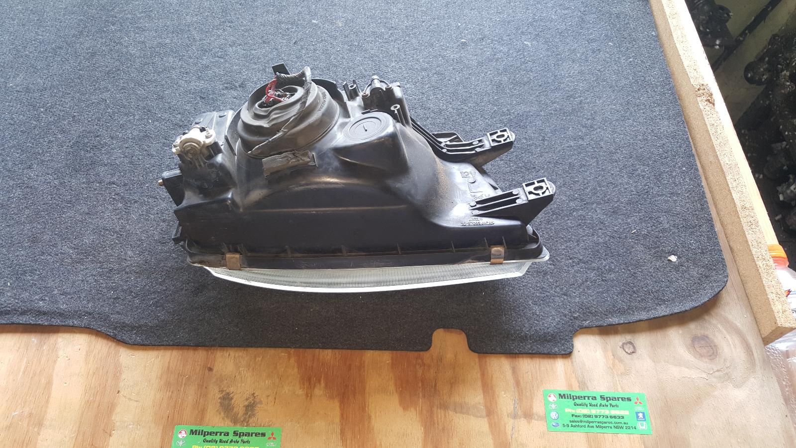 View Auto part Left Headlamp Mitsubishi Nimbus 1997