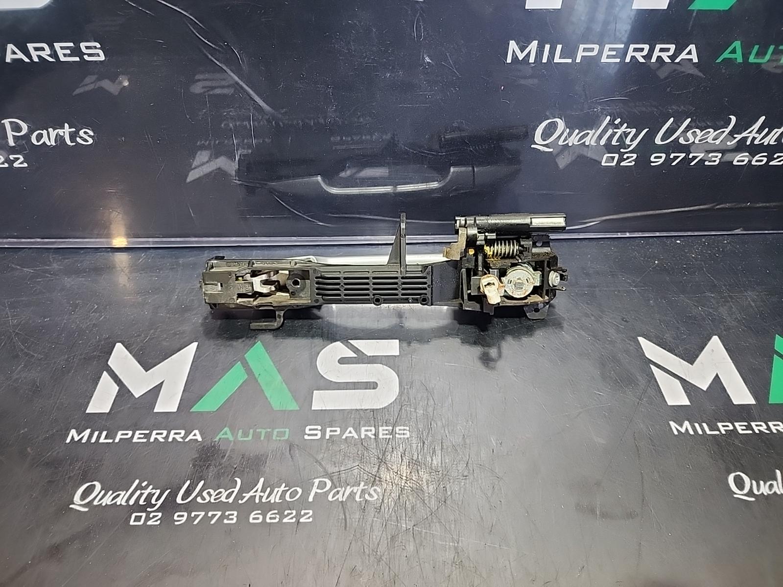 View Auto part Door Handle Subaru Forester 2009