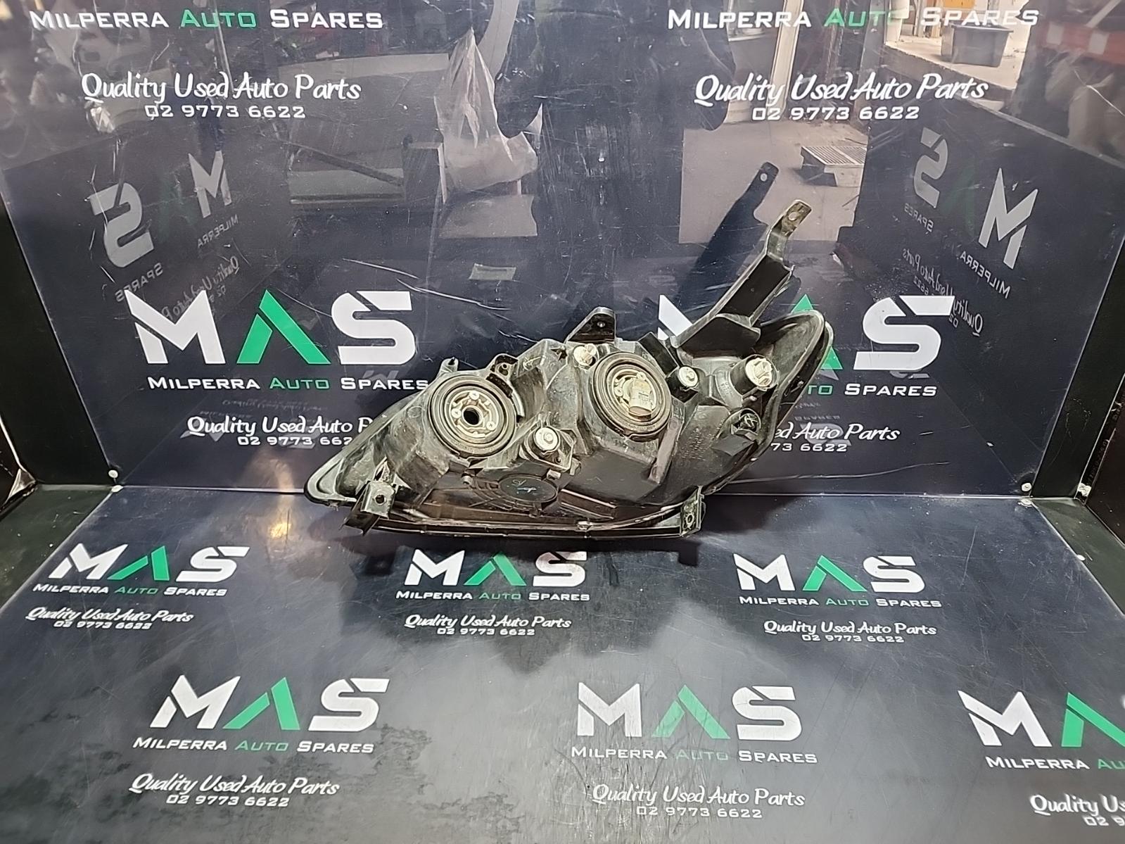 View Auto part Right Headlamp Honda Civic 2004