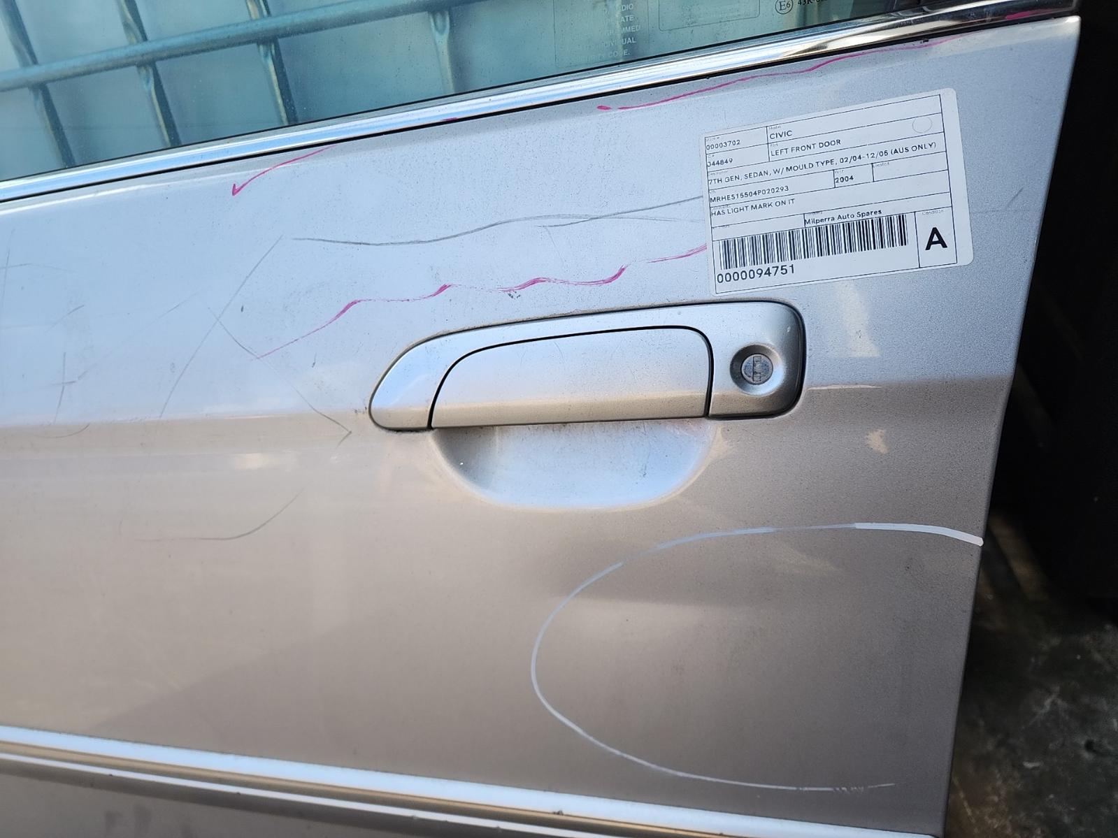 View Auto part Left Front Door Honda Civic 2004