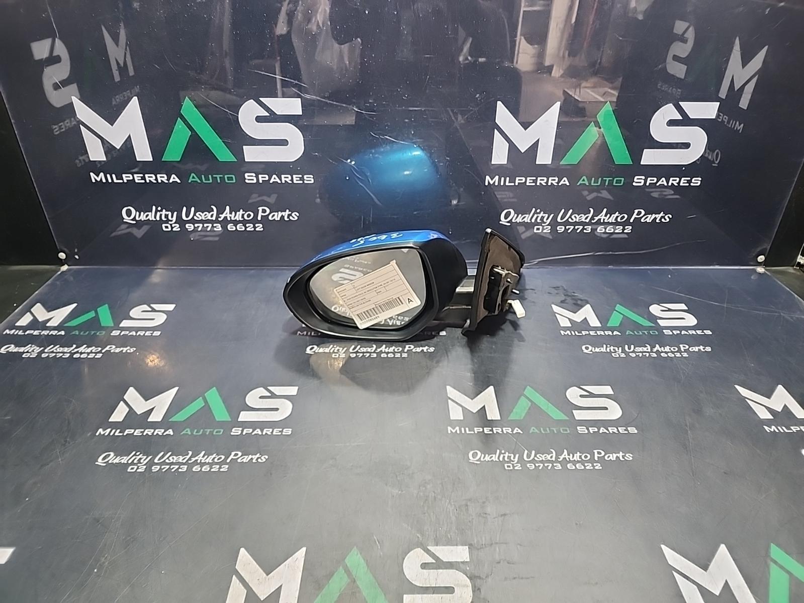 View Auto part Left Door Mirror Mazda 3 2009