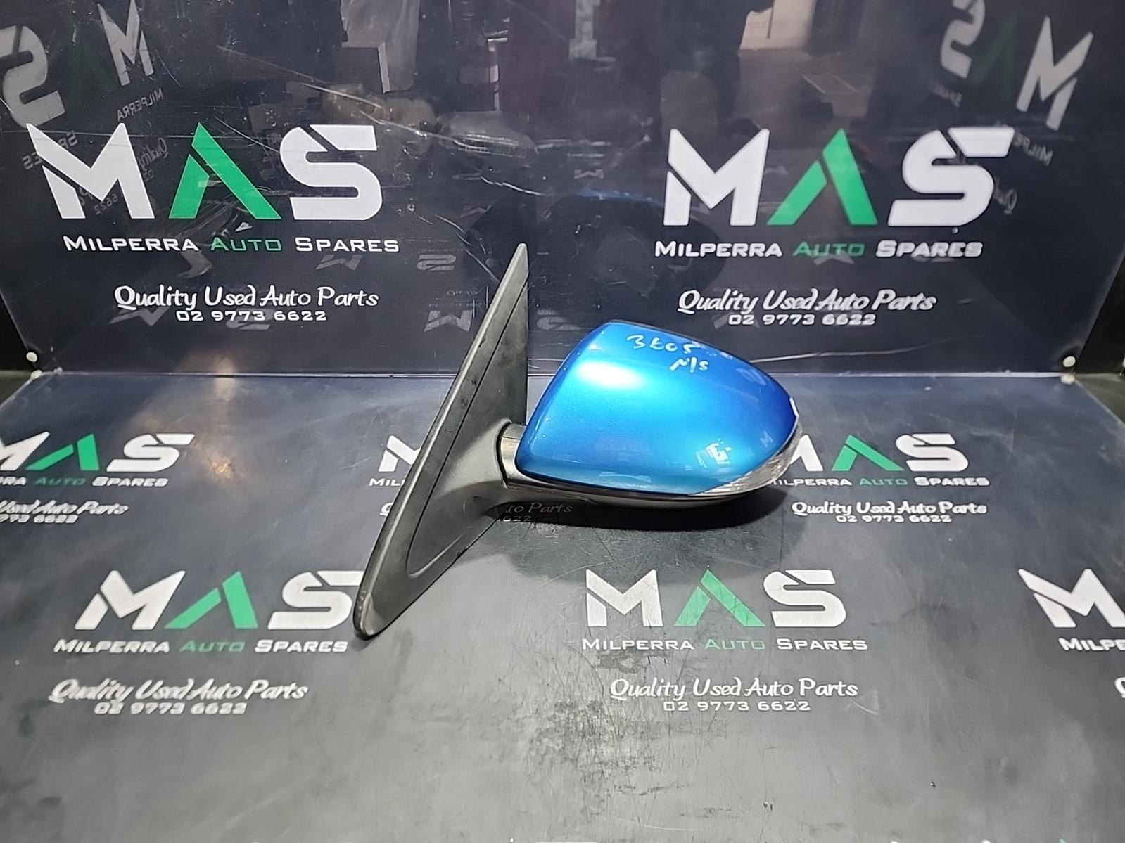 View Auto part Left Door Mirror Mazda 3 2009