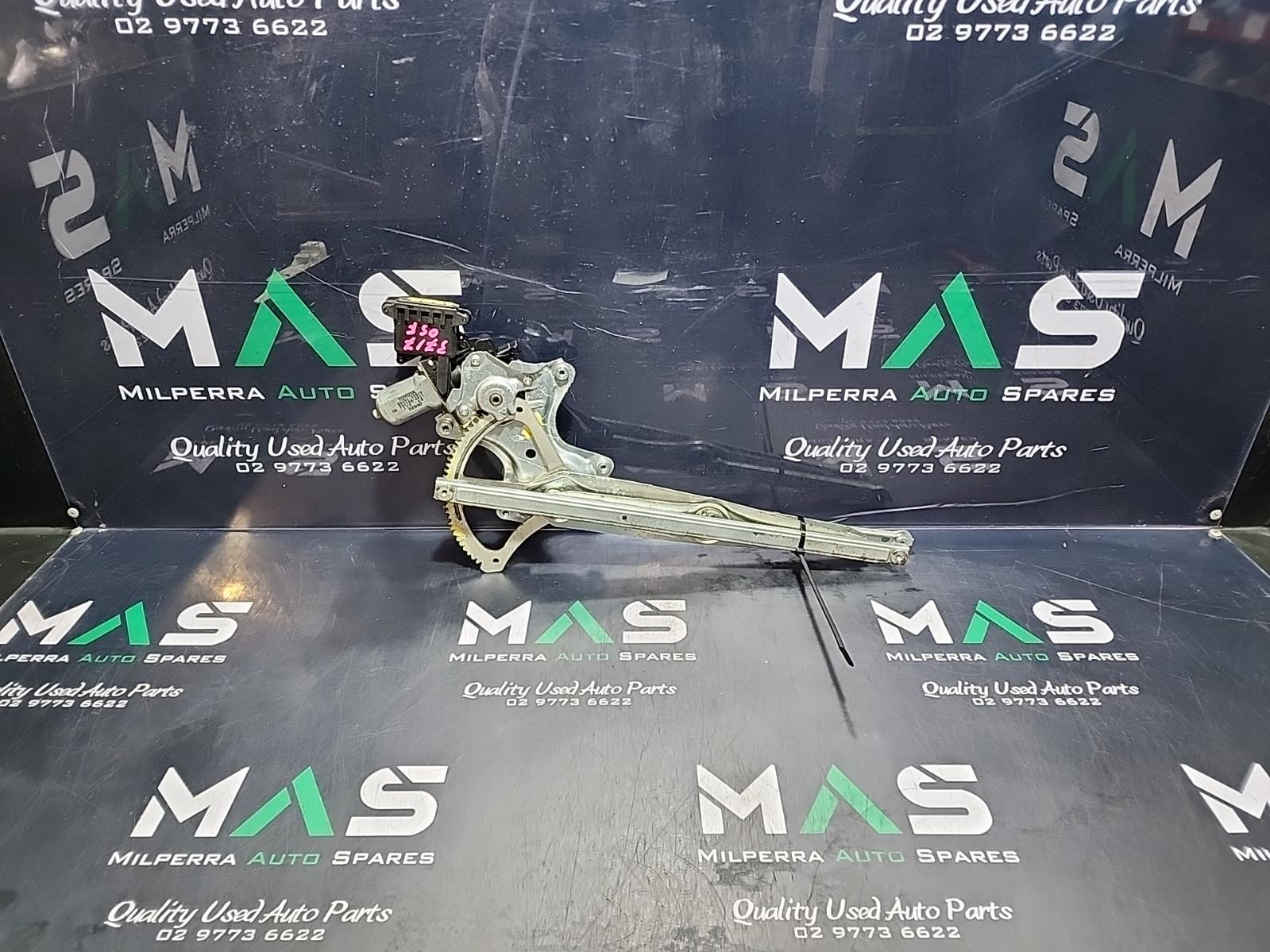 View Auto part Right Front Window Reg/Motor Toyota Corolla 2013