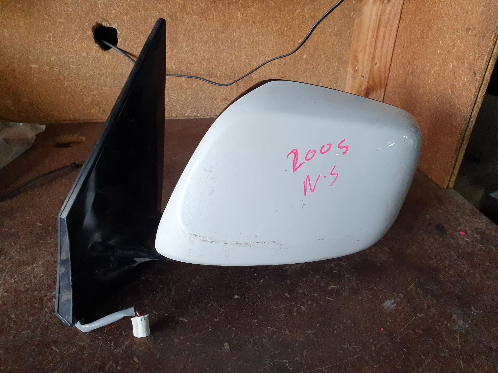 2010 Toyota Landcruiser Left Door Mirror View Auto part Left Door Mirror Toyota Landcruiser 2010