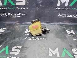 View Auto part P/S Reservoir Holden Commodore 2002