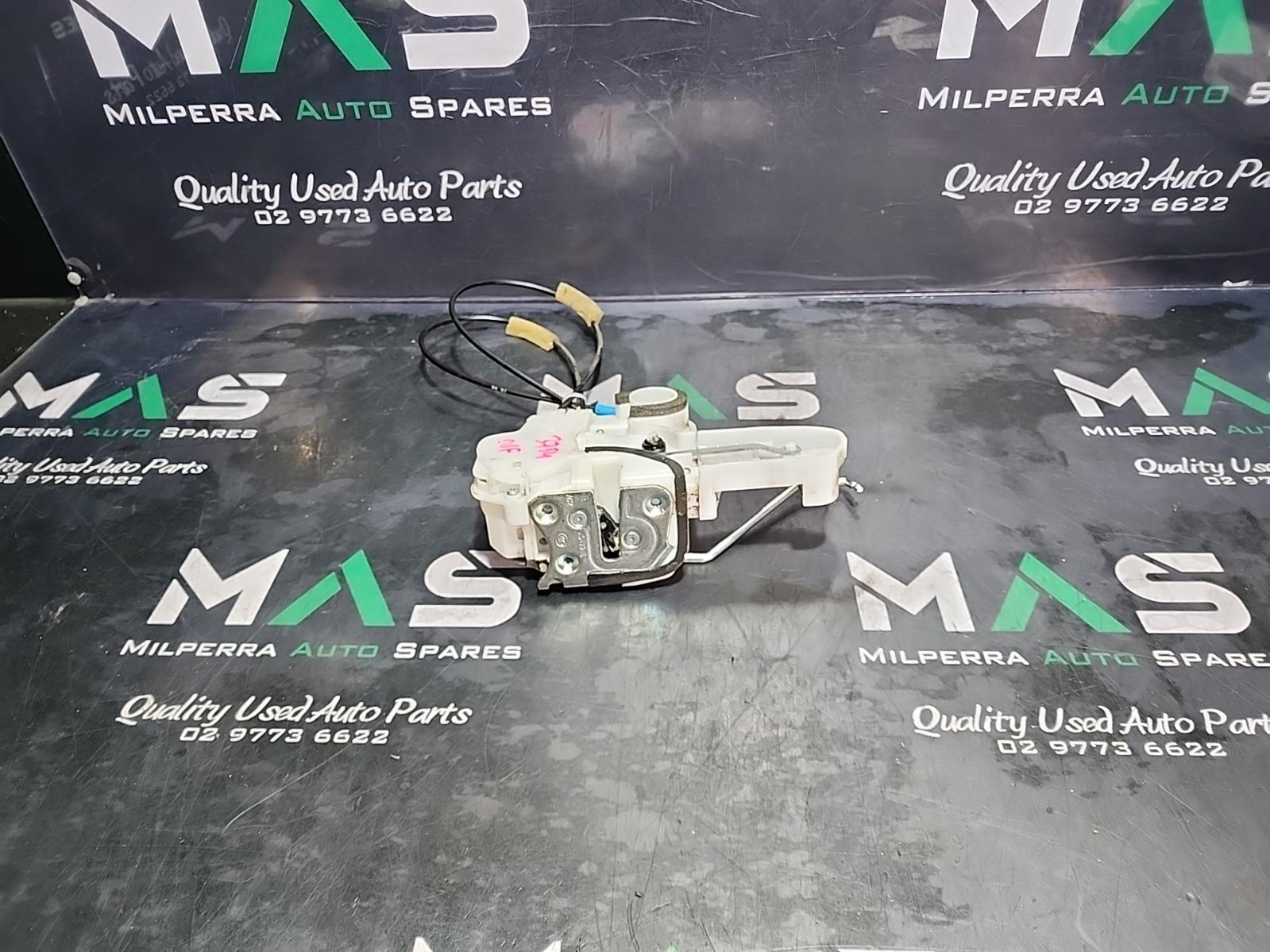 View Auto part Door/Boot/Gate Lock Mitsubishi Eclipse Cross 2020