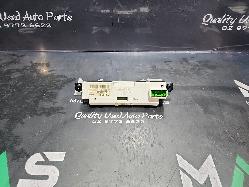 View Auto part Clock Subaru Forester 2005