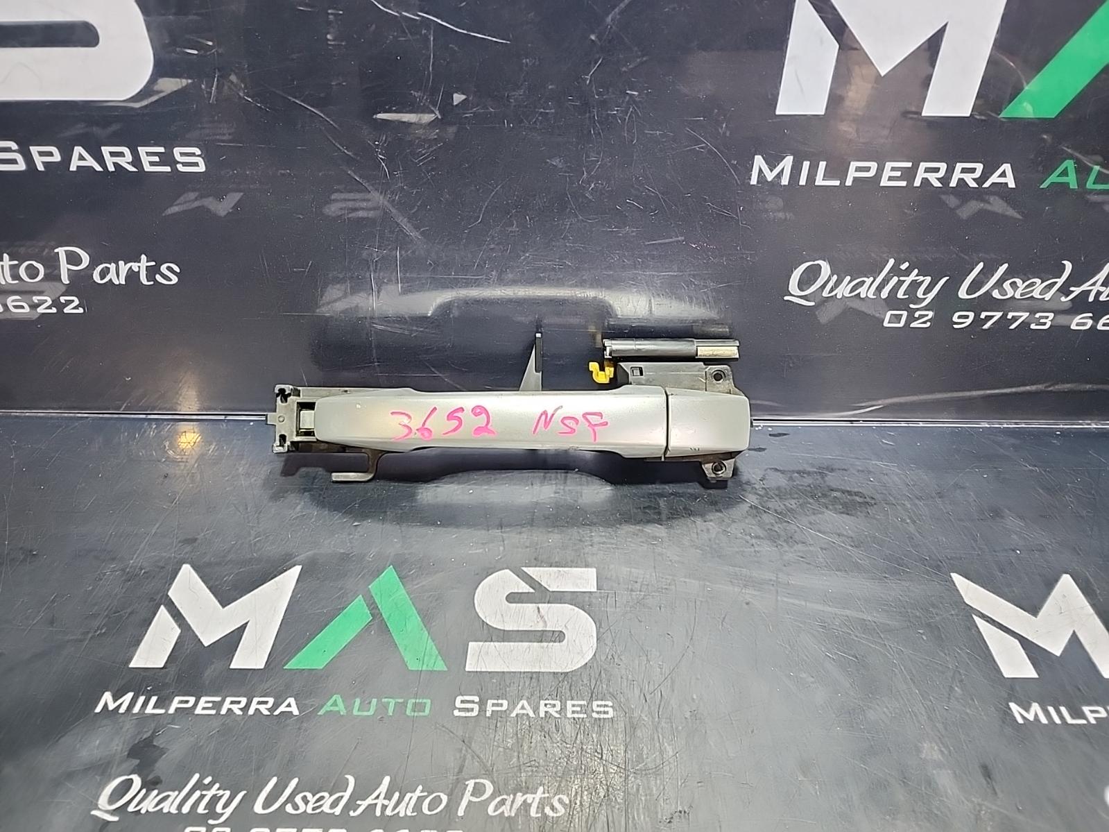 View Auto part Door Handle Subaru Forester 2009