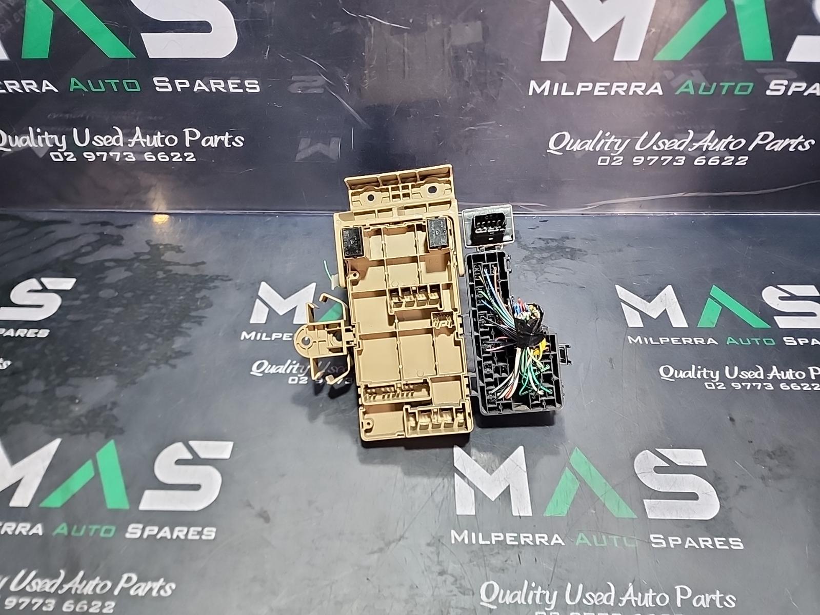 View Auto part Fuse Box Subaru Forester 2009