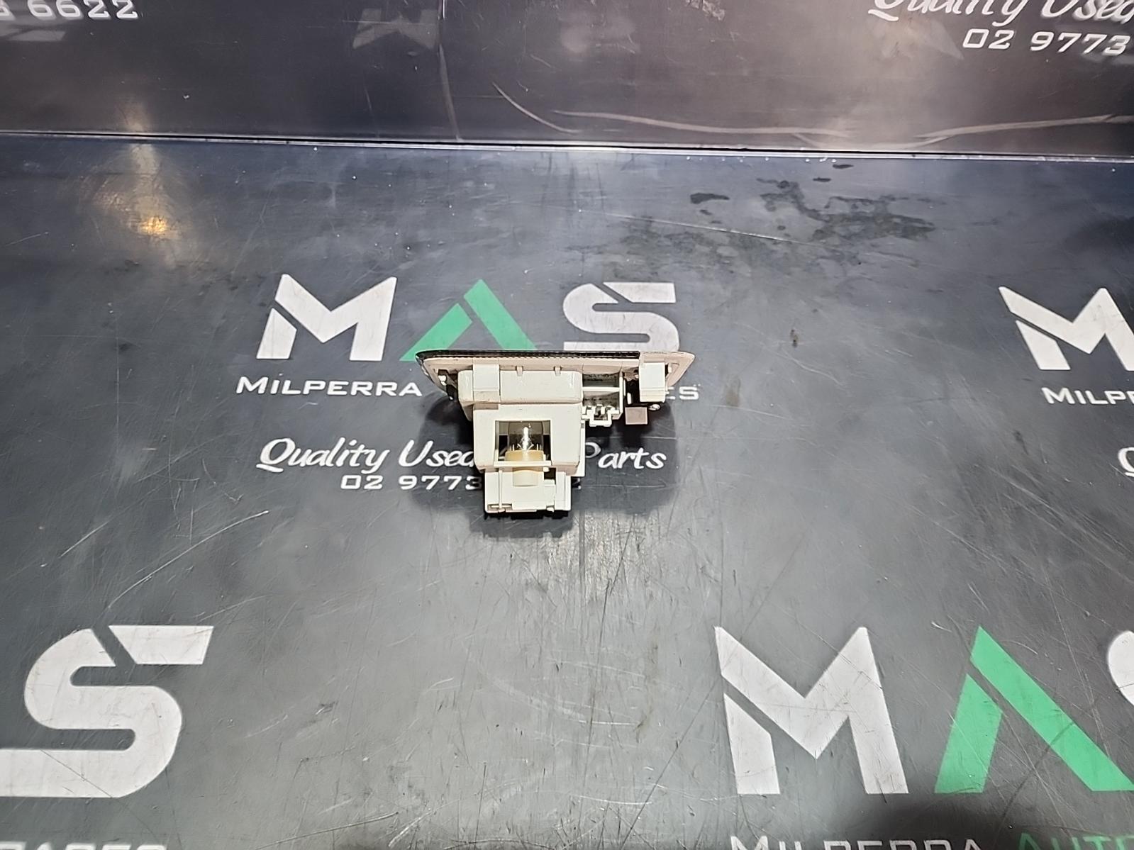 View Auto part Courtesy Light Subaru Forester 2009