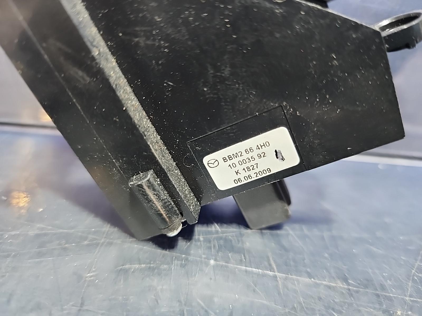 View Auto part Flasher/Hazard Relay Mazda 3 2009