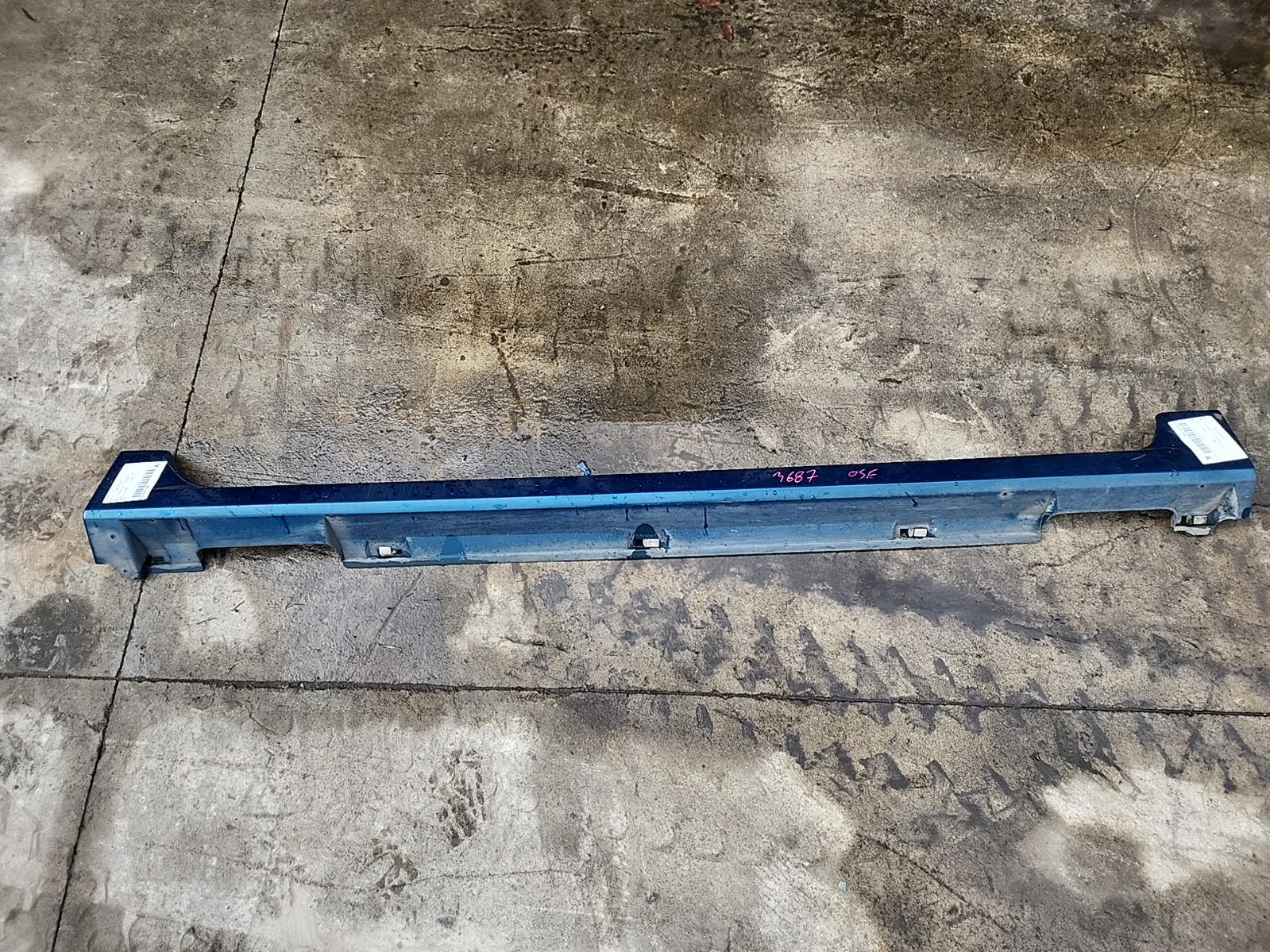 Side Step/Skirt 3 Mazda 2008