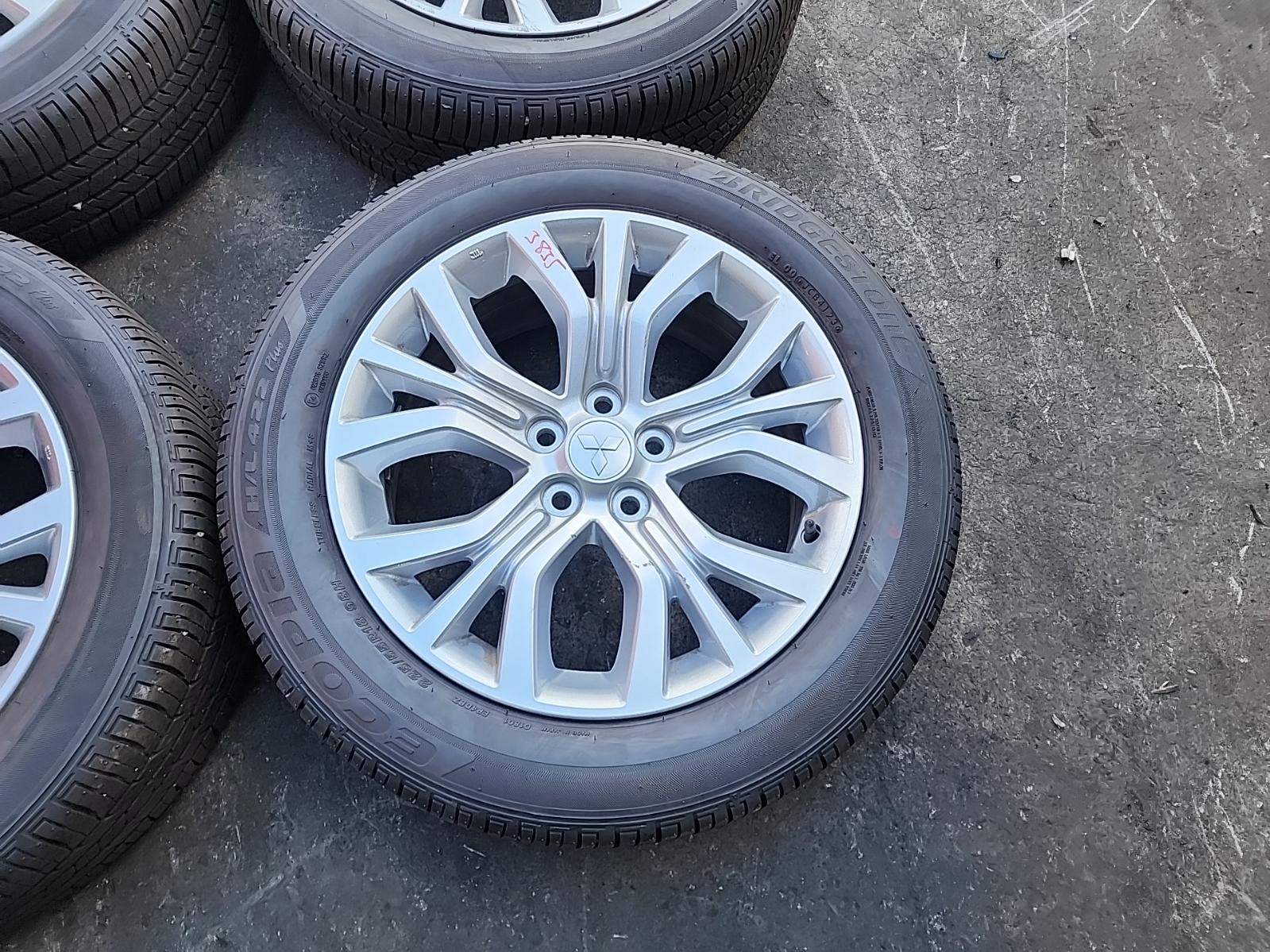 View Auto part Wheel Mag Mitsubishi Asx 2024