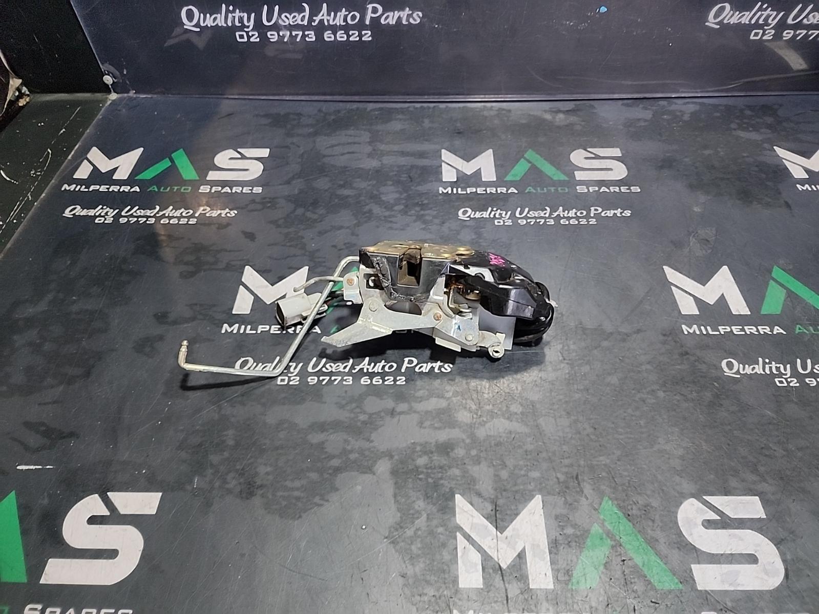View Auto part Door/Boot/Gate Lock Toyota Rav4 1998