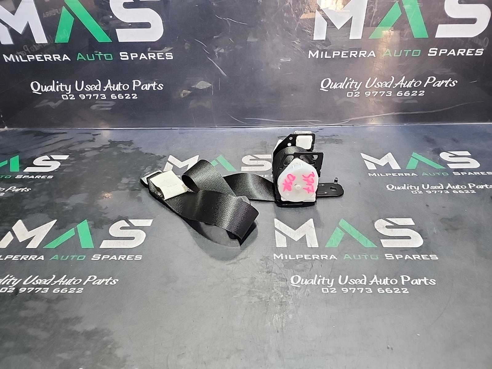 View Auto part Seatbelt/Stalk Toyota Corolla 2013