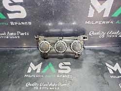 View Auto part Heater/Ac Controls Mazda 2 2023