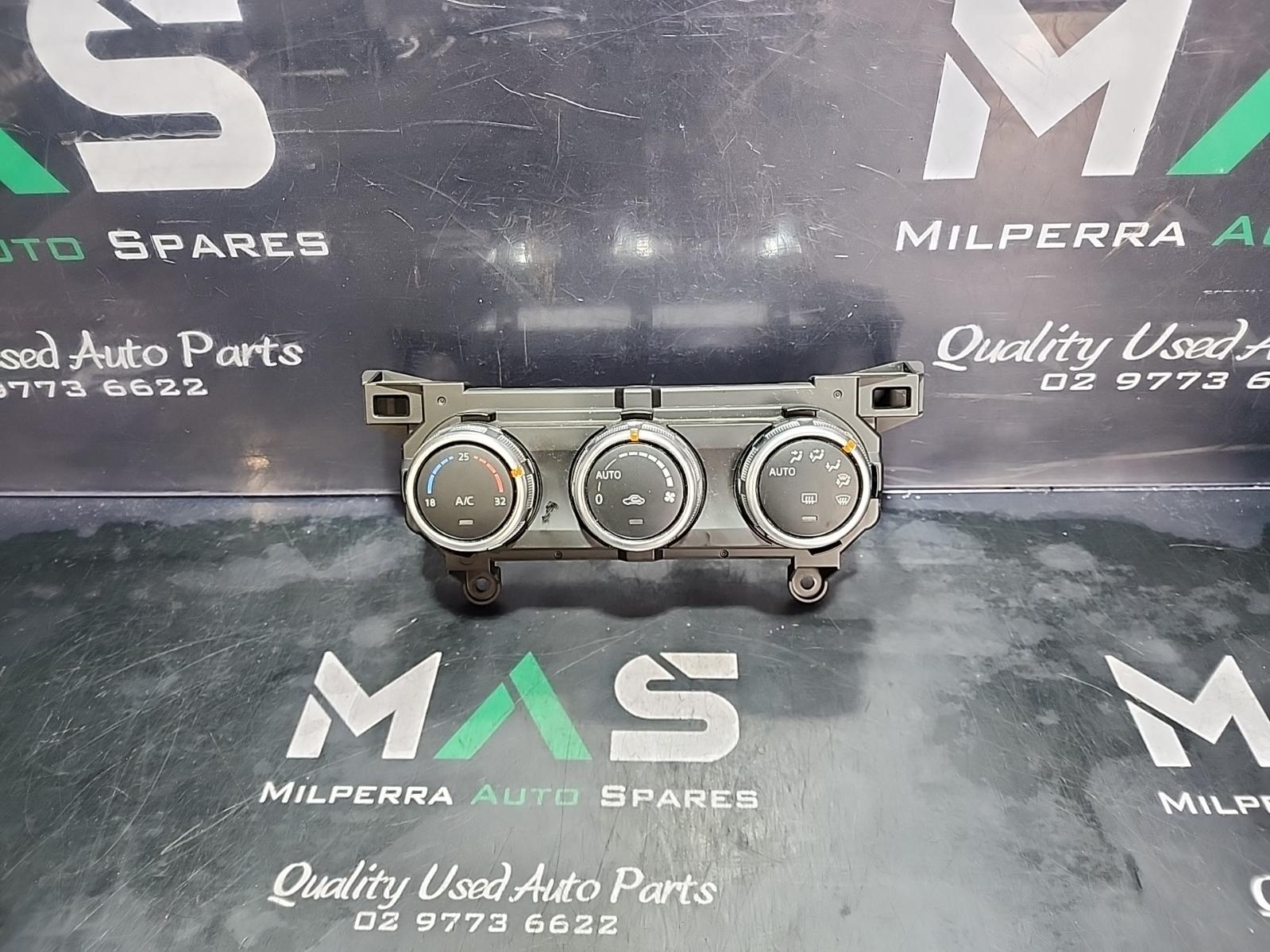 View Auto part Heater/Ac Controls Mazda 2 2023