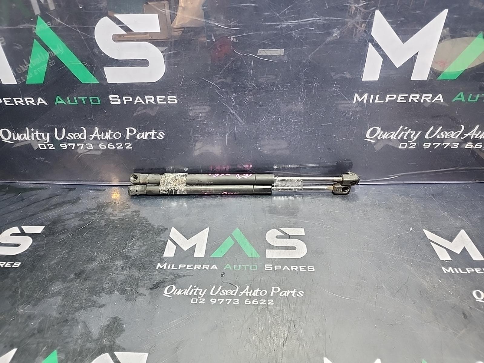 2012 Nissan Murano Bonnet Hinge/Strut View Auto part Bonnet Hinge/Strut Nissan Murano 2012
