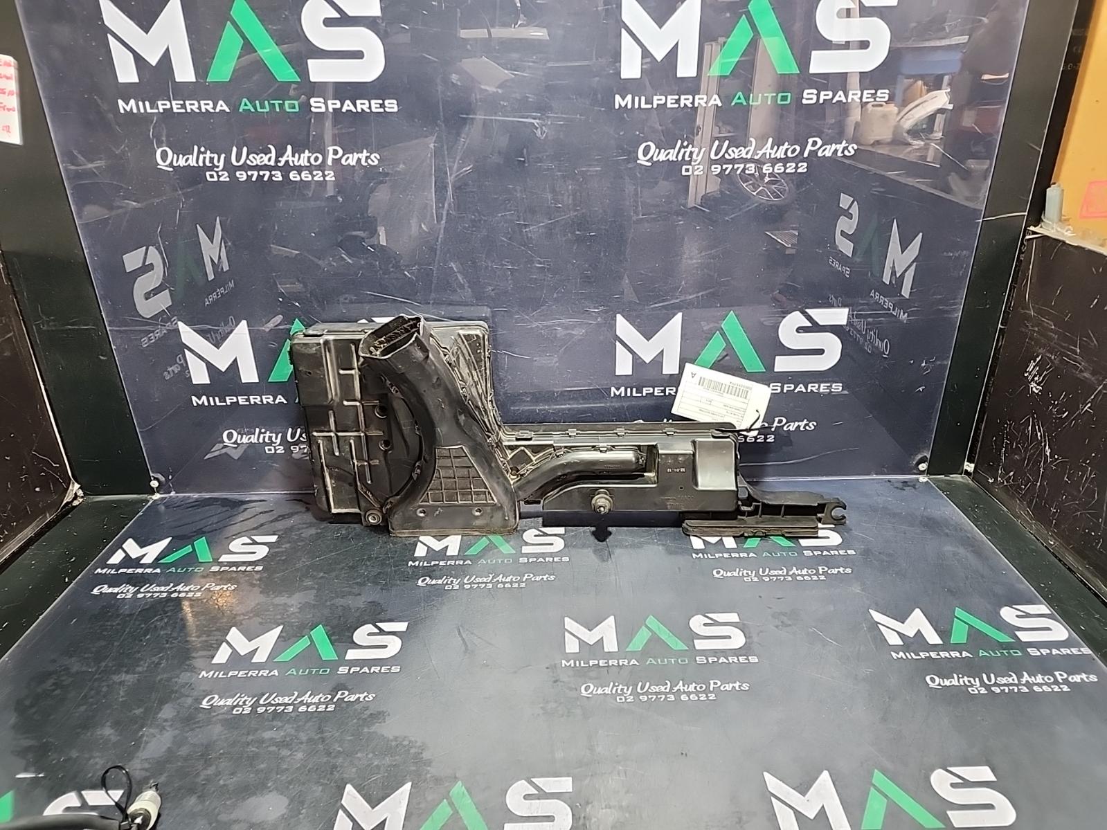 View Auto part Air Cleaner Duct/Hos Nissan Murano 2012
