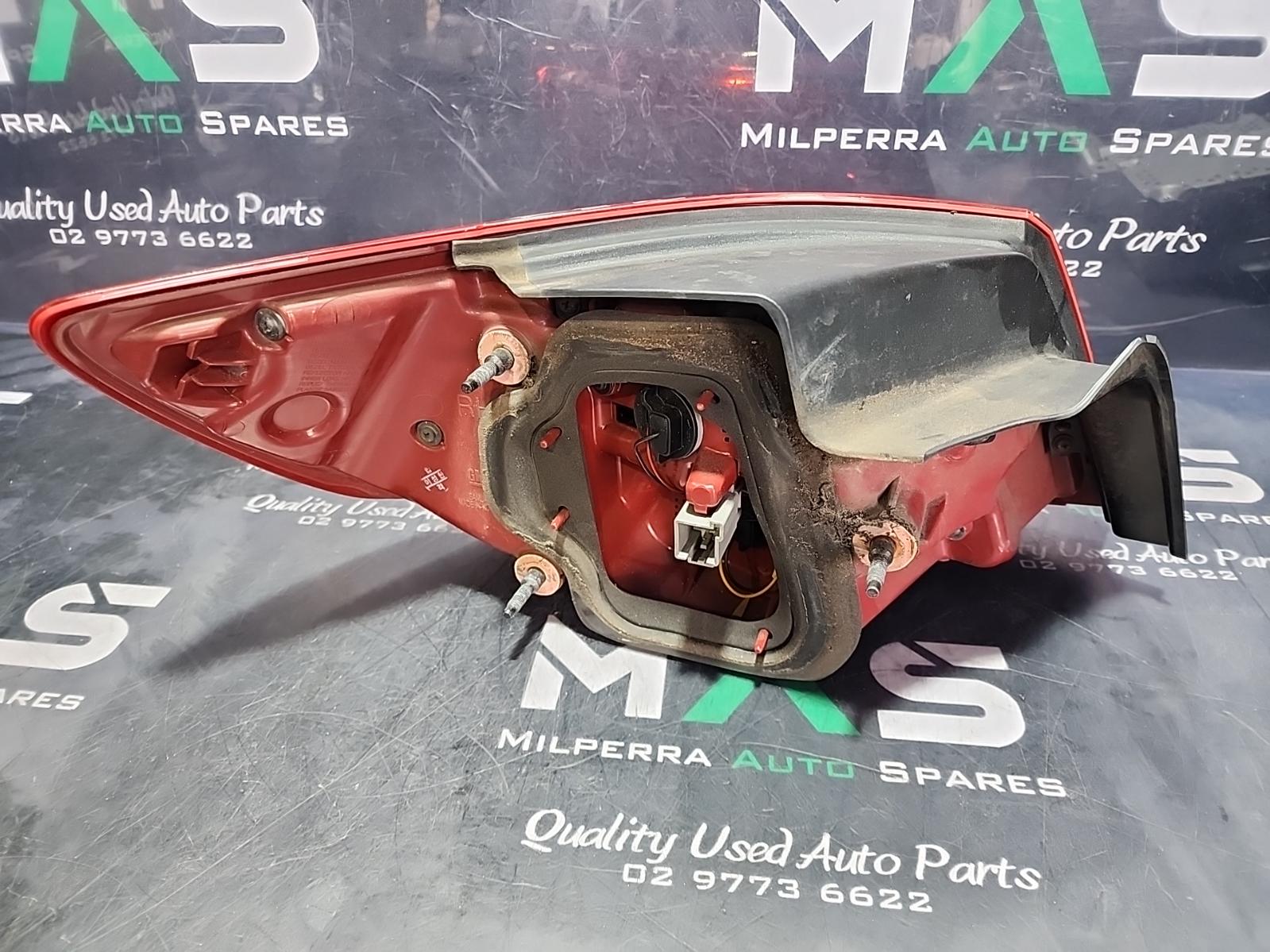 2014 Holden Commodore Right Taillight View Auto part Right Taillight Holden Commodore 2014