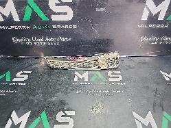 View Auto part Right Indicator/Fog/Side Holden Commodore 2014