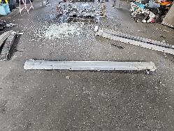 View Auto part Side Step/Skirt Holden Commodore 2002