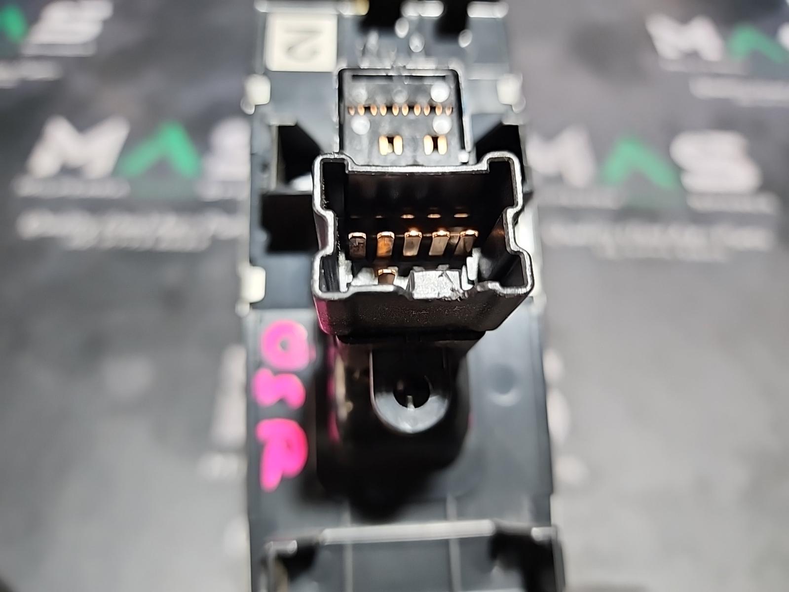 View Auto part Pwr Dr Wind Switch Nissan Murano 2012